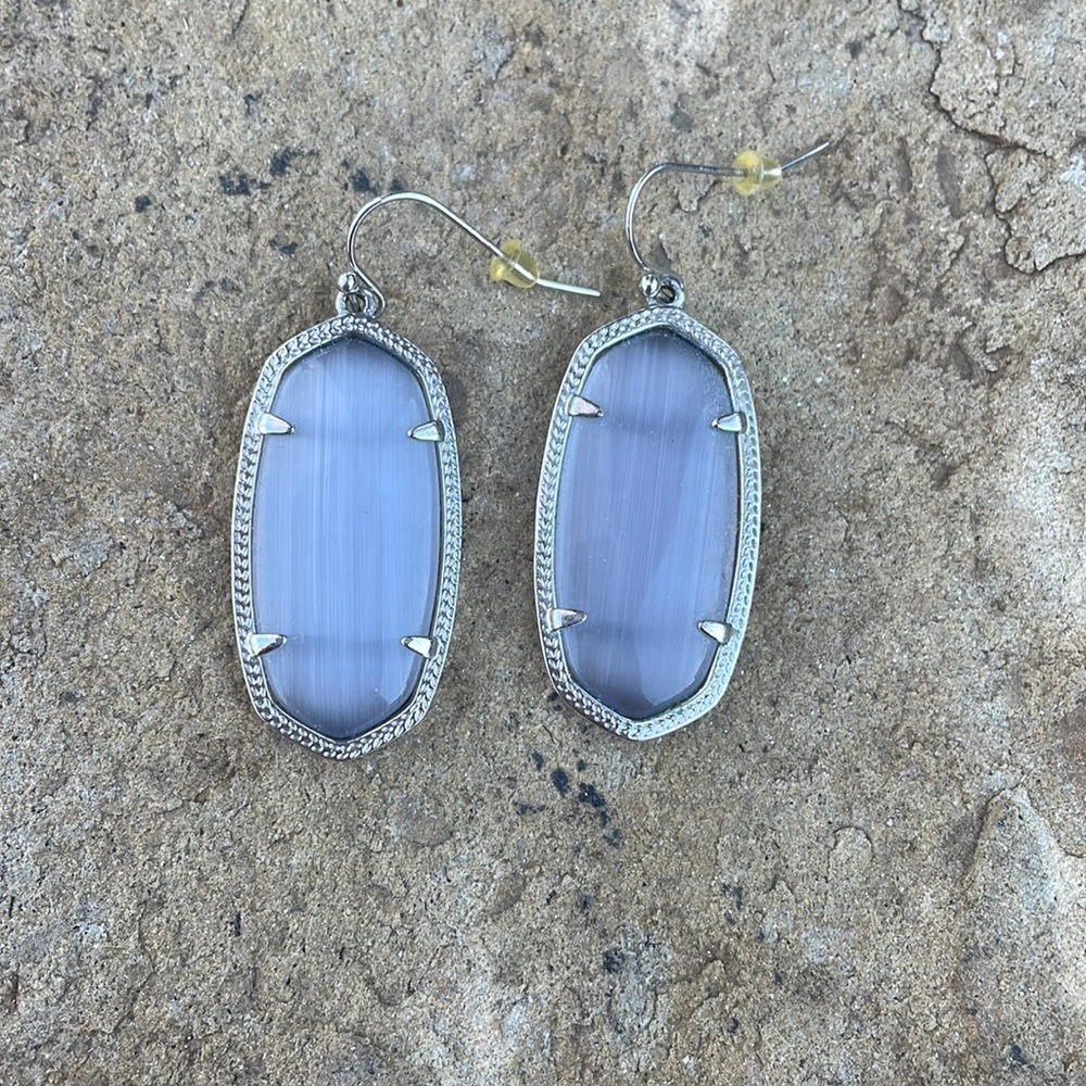 Kendra Scott Elle earrings